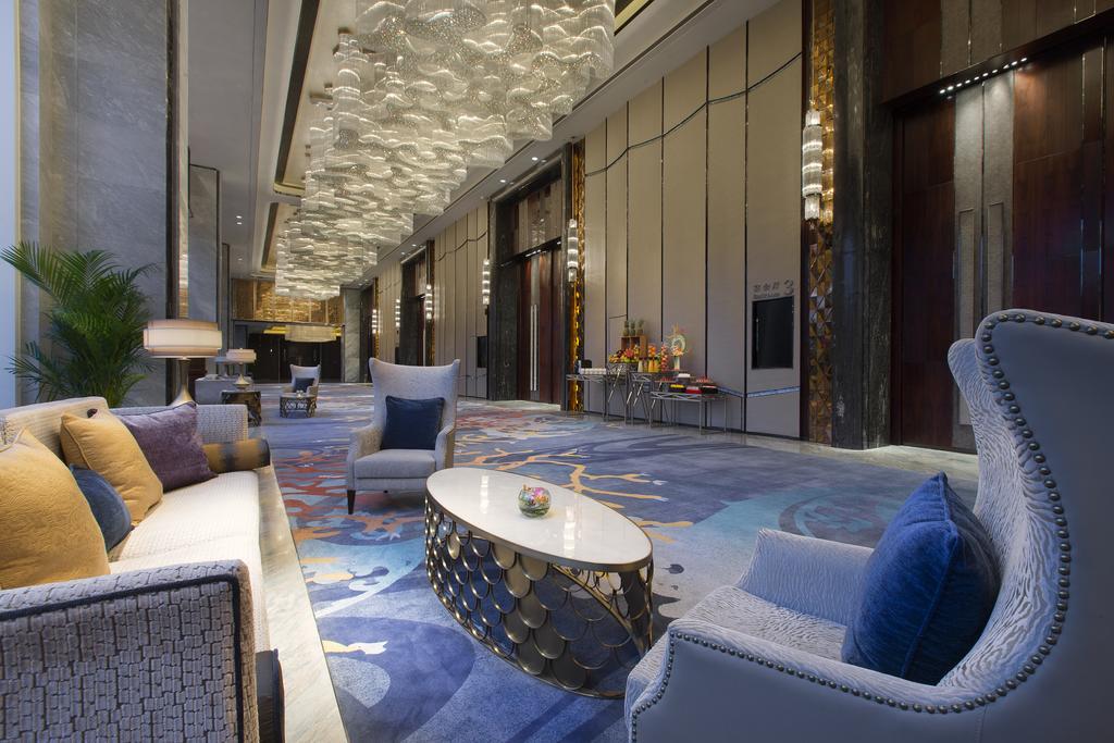 Pullman Yantai Center Hotel Exterior photo