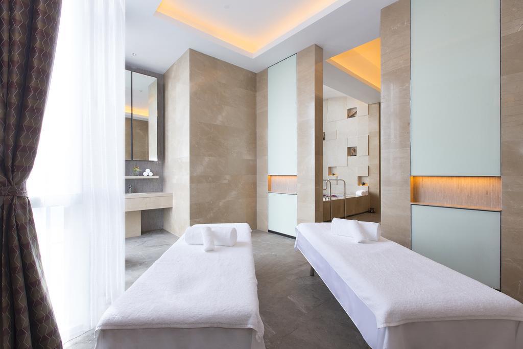 Pullman Yantai Center Hotel Exterior photo
