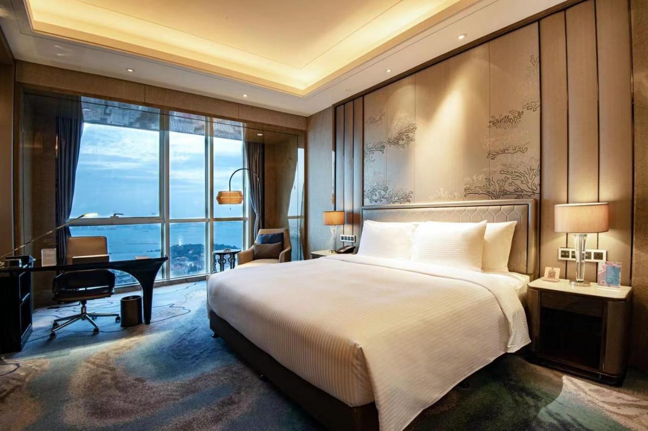 Pullman Yantai Center Hotel Exterior photo