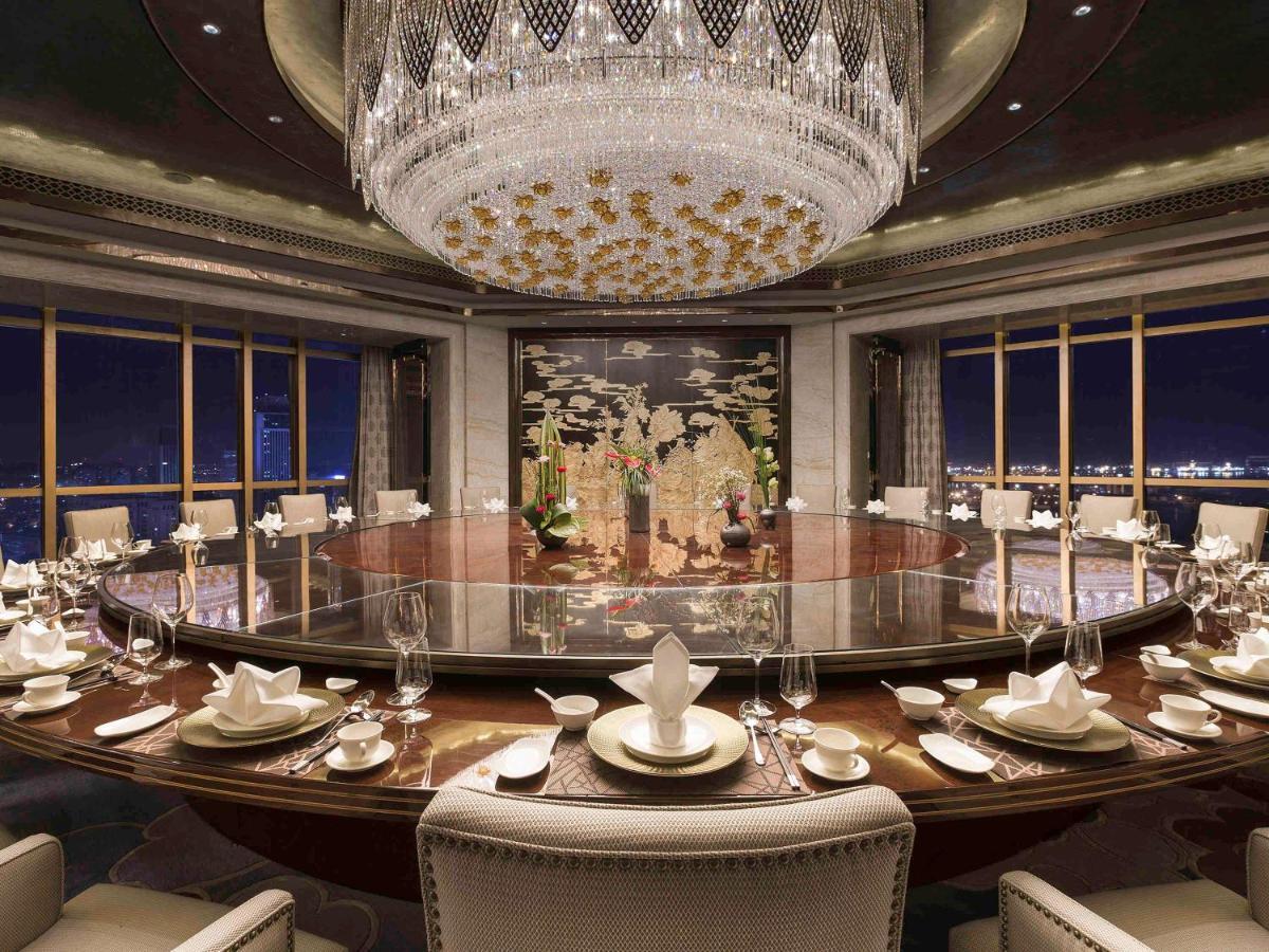 Pullman Yantai Center Hotel Exterior photo