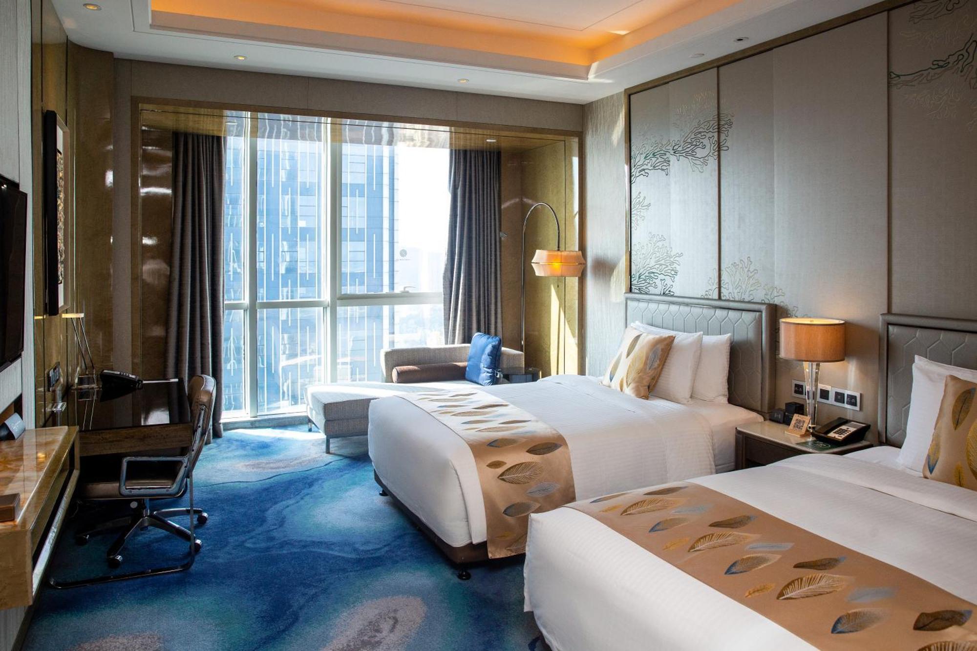 Pullman Yantai Center Hotel Exterior photo