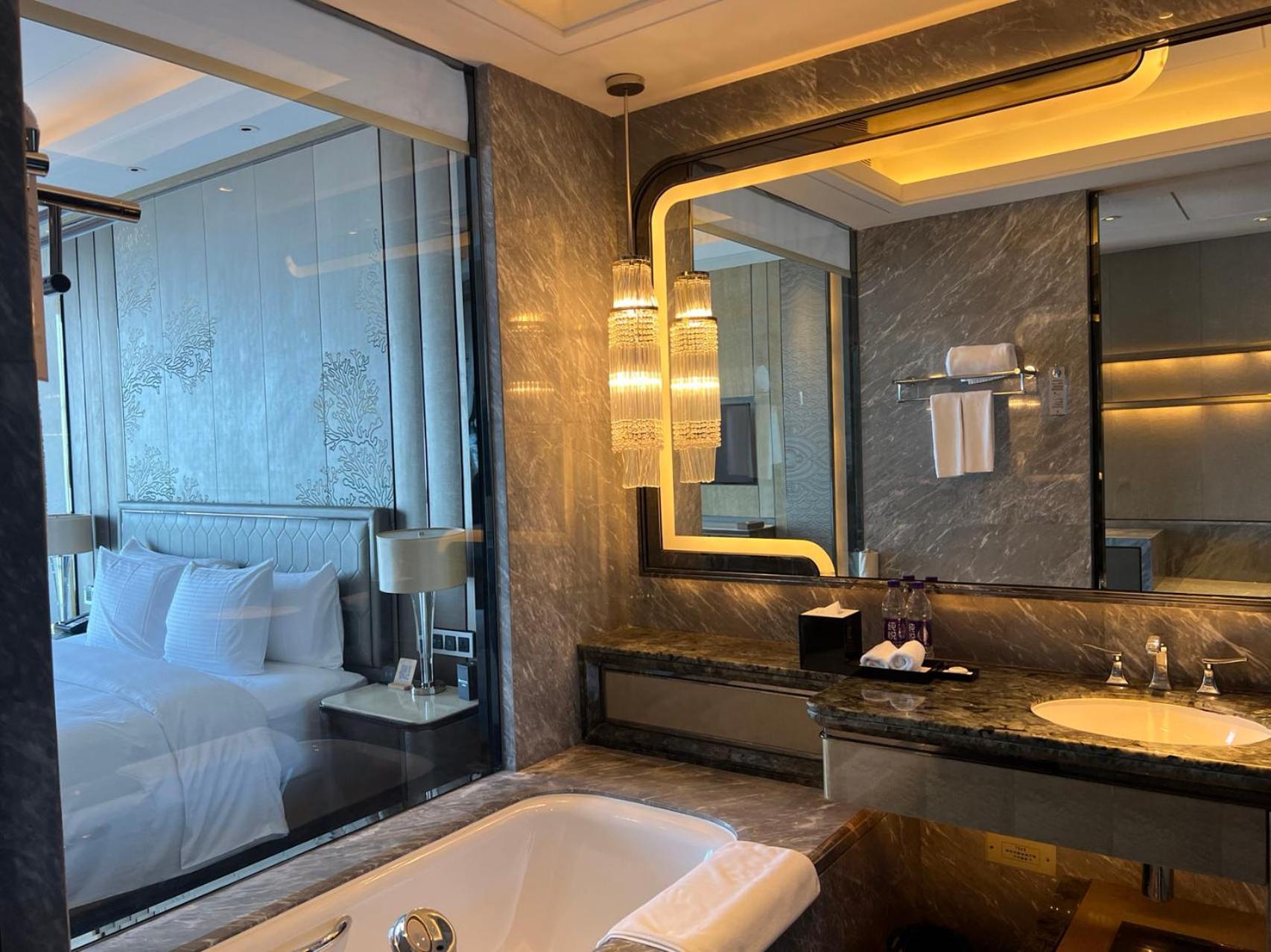 Pullman Yantai Center Hotel Exterior photo